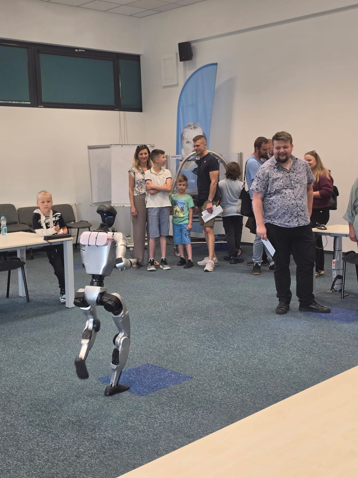 Gerber — Interaktywne pokazy dla całych rodzin podczas dnia Gerbera. Robot dostarczał emocji, edukacji i niezapomnianych wrażeń.